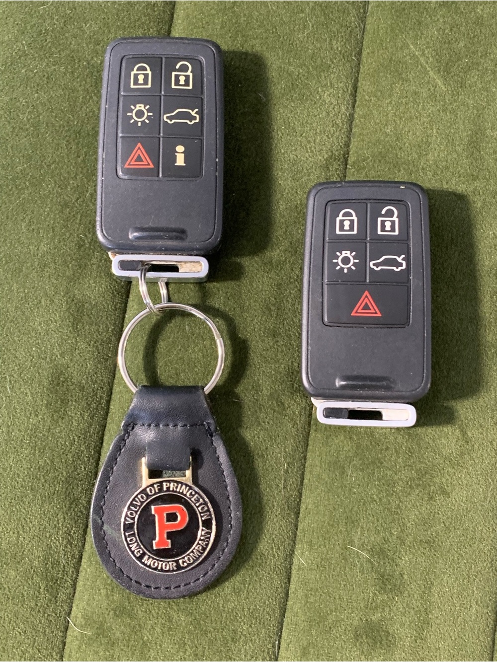 Two OEM VOLVO Of Princeton S60, S80, XC60, and XC70. Smart Key FOB Used